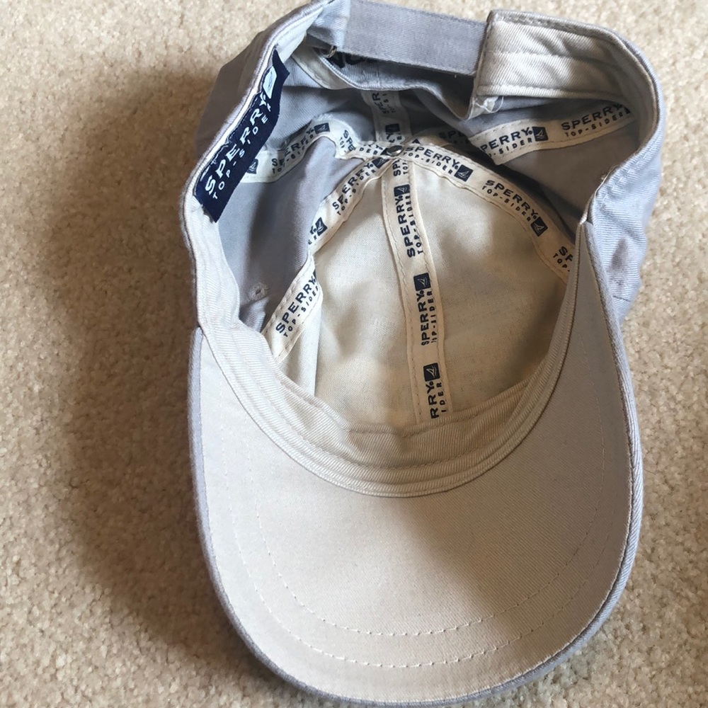 Sperry hat - Picture 2 of 3